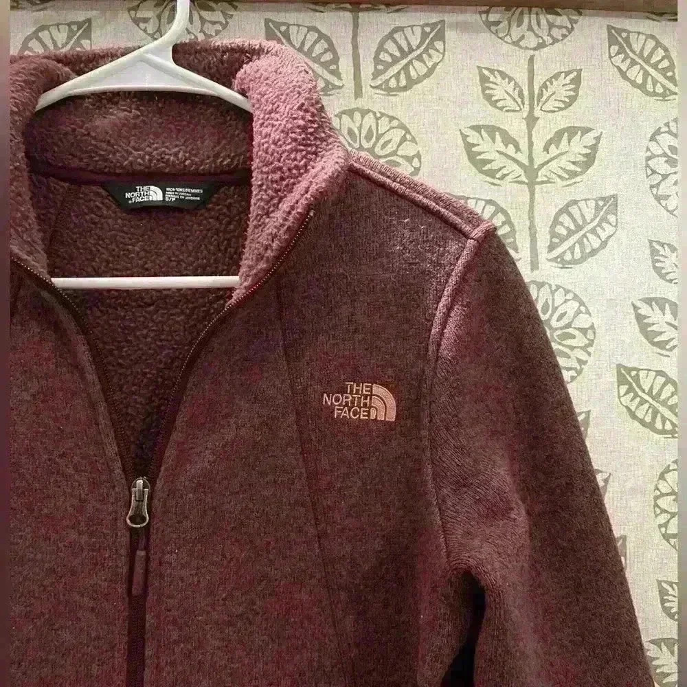 Women's Size Small The North Face Full Zip Up Jacket - Like New maroon casual - Picture 2 of 5